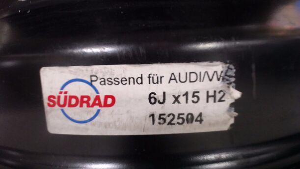 Foto: STAHLFELGE 6X15 ET45 eines Audi A4 1.6 Style