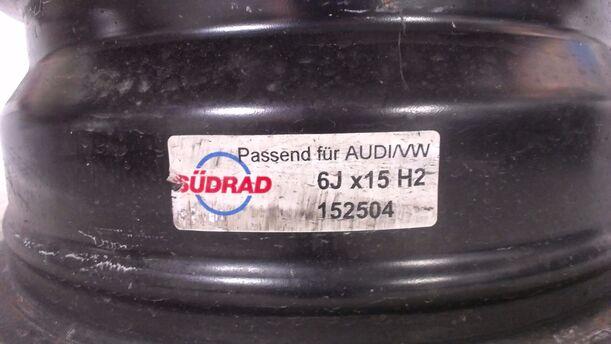 Foto: STAHLFELGE 6X15 ET45 eines Audi A4 1.6 Style