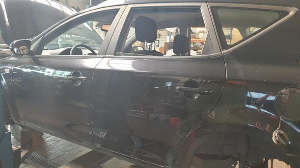 Foto: TÜR HINTEN LINKS eines Kia Ceed 1.6 CRDi SW Style