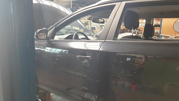 Foto: TÜR VORNE LINKS eines Kia Ceed 1.6 CRDi SW Style
