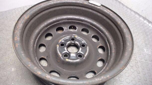Foto: STAHLFELGE 6X15 ET55 eines VW Sharan 1.8 5V Turbo Style