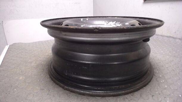 Foto: STAHLFELGE 6X15 ET47 eines VW Golf 1.4 Style