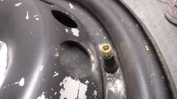 Foto: STAHLFELGE 6X15 ET47 eines VW Golf 1.4 Style