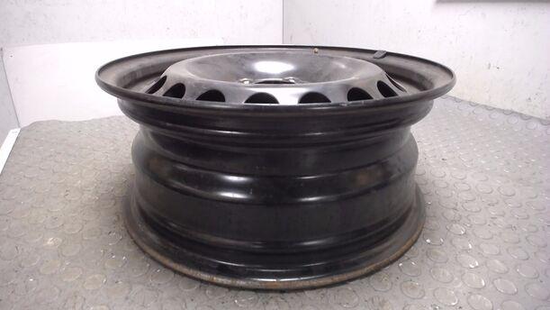 Foto: STAHLFELGE 6X15 ET47 eines VW Golf 1.4 Style