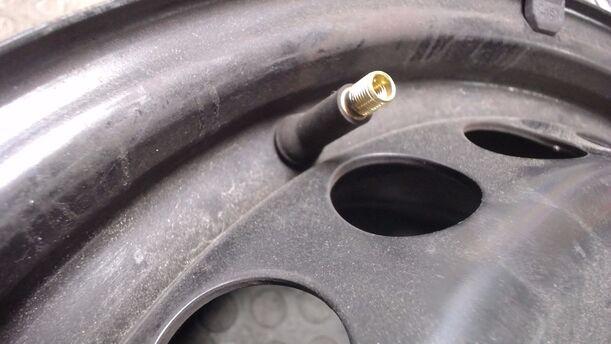 Foto: STAHLFELGE 6X15 ET47 eines VW Golf 1.4 Style