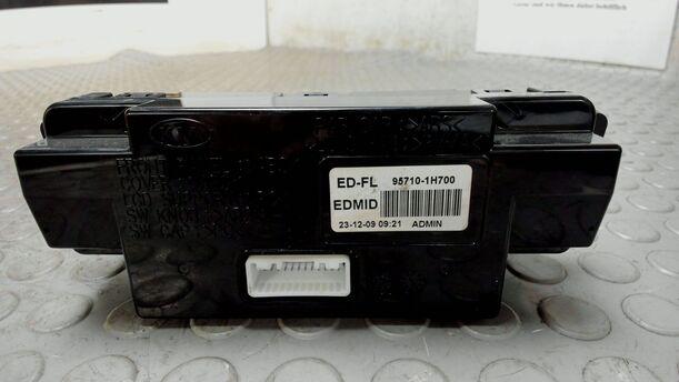 Foto: DISPLAY / BILDSCHIRM eines Kia Ceed 1.6 CRDi SW Style