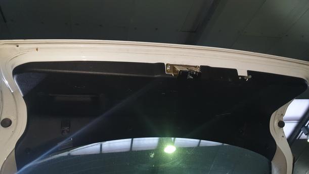 Foto: HECKKLAPPE / HECKDECKEL eines Opel Astra 1.6 Style
