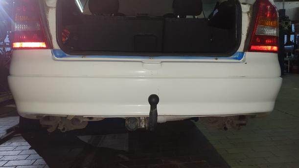 Foto: STOSSFÄNGER / STOSSSTANGE HINTEN eines Opel Astra 1.6 Style