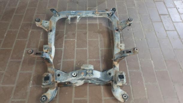 Foto: VORDERACHSE / ACHSE VORN eines Opel Astra 1.6 Style