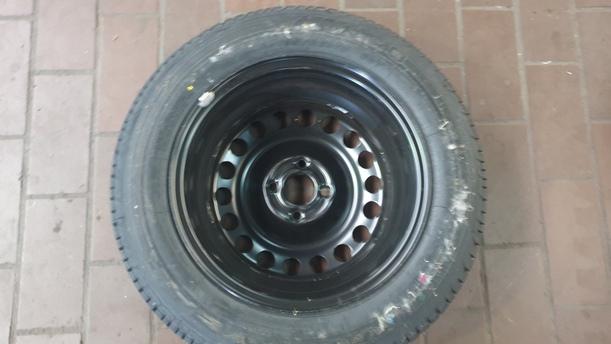 Foto: RESERVERAD / NOTRAD 15 ZOLL eines Opel Astra 1.6 Style