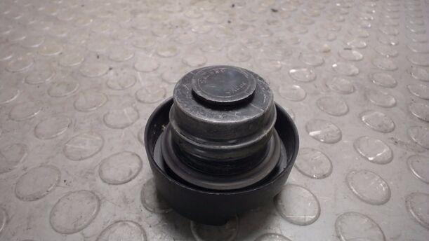 Foto: TANKDECKEL ( BENZIN ) eines Opel Astra 1.6 Style