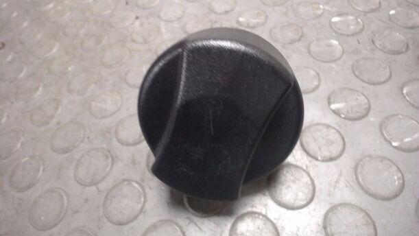 Foto: TANKDECKEL ( BENZIN ) eines Opel Astra 1.6 Style