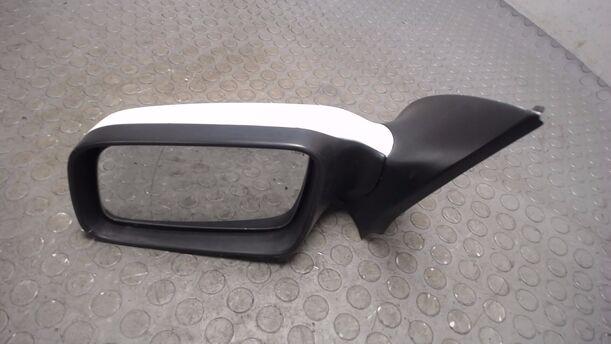 Foto: AUSSENSPIEGEL ELEKTRISCH VERSTELLBAR / HEIZBAR LINKS eines Opel Astra 1.6 Style