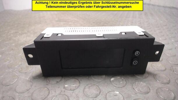 Foto: DISPLAY / BILDSCHIRM eines Opel Astra 1.6 Style