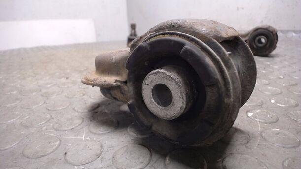 Foto: QUERLENKER VORNE LINKS eines Opel Astra 1.6 Style