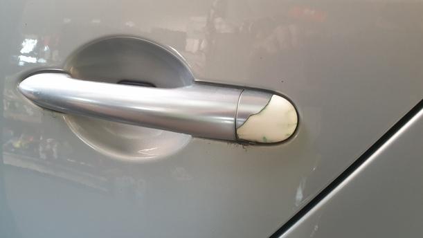 Foto: TÜR HINTEN LINKS ( KOMBI ) eines Renault Laguna Grandtour 2.0 dCi Style