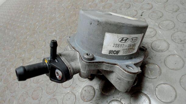 Foto: VAKUUMPUMPE / UNTERDRUCK PUMPE eines Kia Ceed 1.6 CRDi SW Style