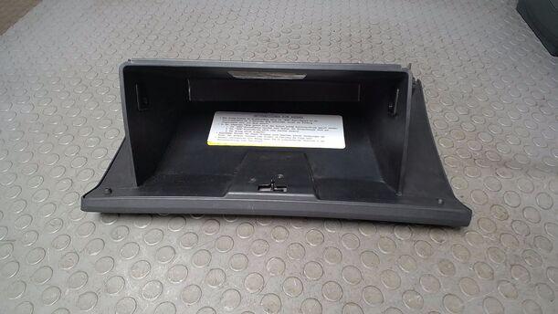 Foto: HANDSCHUHFACH eines Hyundai Getz 1.1 Style