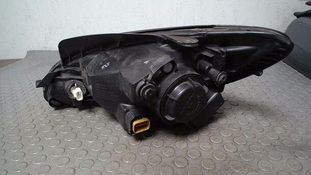 Foto: SCHEINWERFER RECHTS eines Hyundai Getz 1.1 Style