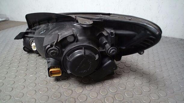 Foto: SCHEINWERFER RECHTS eines Hyundai Getz 1.1 Style