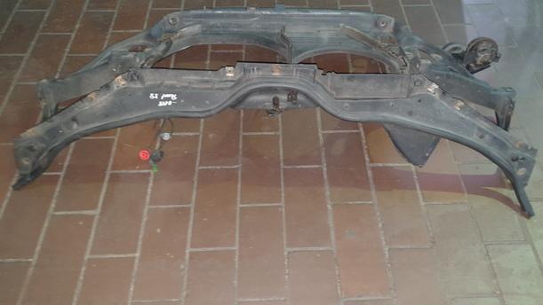 Foto: FRONTBLECH/ SCHLOSSTRÄGER ( KLIMAANLAGE ) eines VW Passat Variant 1.9 TDI Style