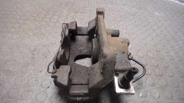 Foto: BREMSSATTEL VORNE RECHTS eines Renault Laguna Grandtour 2.0 dCi Style