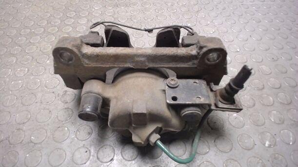 Foto: BREMSSATTEL VORNE LINKS eines Renault Laguna Grandtour 2.0 dCi Style