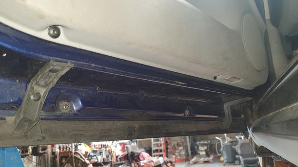 Foto: TÜR VORN LINKS eines VW Passat Variant 1.9 TDI Style