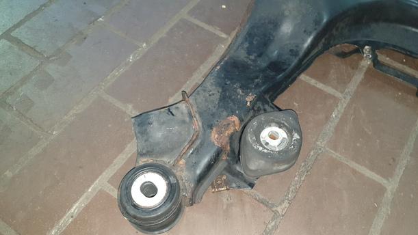 Foto: VORDERACHSE/ ACHSE VORN eines VW Passat Variant 1.9 TDI Style