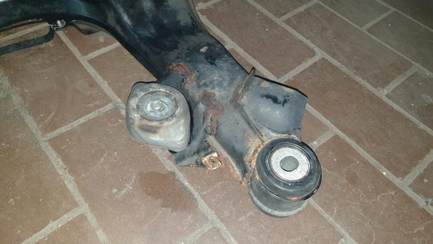 Foto: VORDERACHSE/ ACHSE VORN eines VW Passat Variant 1.9 TDI Style