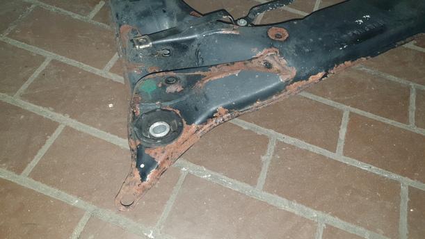 Foto: VORDERACHSE/ ACHSE VORN eines VW Passat Variant 1.9 TDI Style