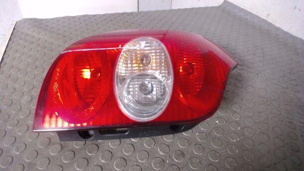 Foto: HECKLEUCHTE LINKS eines Renault Laguna Grandtour 2.0 dCi Style