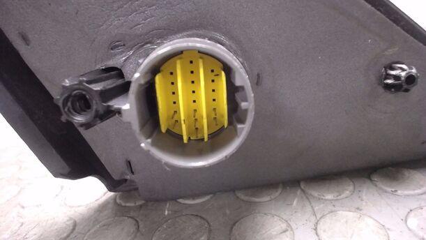 Foto: AUSSENSPIEGEL ELEKTRISCH VERSTELLBAR / HEIZBAR LINKS eines Renault Laguna Grandtour 2.0 dCi Style