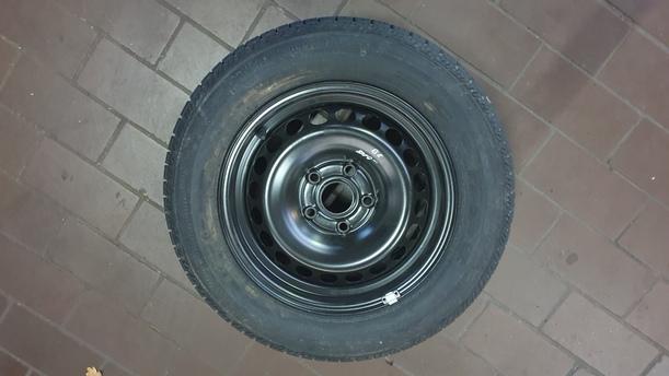 Foto: RESERVERAD 7X15 ET45 eines VW Passat Variant 1.9 TDI Style