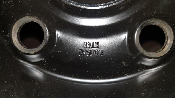Foto: RESERVERAD 7X15 ET45 eines VW Passat Variant 1.9 TDI Style