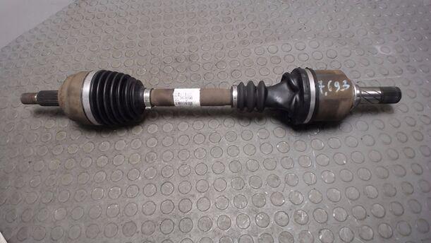 Foto: ANTRIEBSWELLE VORNE LINKS eines Renault Laguna Grandtour 2.0 dCi Style
