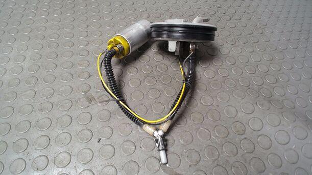 Foto: KRAFTSTOFFPUMPE eines VW Passat Variant 1.9 TDI Style