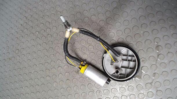 Foto: KRAFTSTOFFPUMPE eines VW Passat Variant 1.9 TDI Style
