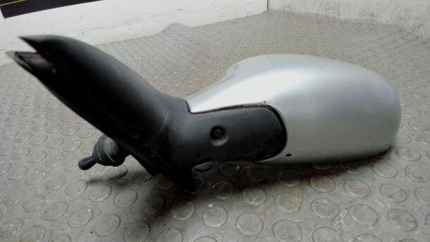 Foto: AUSSENSPIEGEL LINKS MECHANISCH VERSTELLBAR eines Daewoo Lanos 1.5 Style