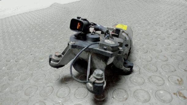 Foto: Scheibenwischermotor eines Daewoo Lanos 1.5 Style