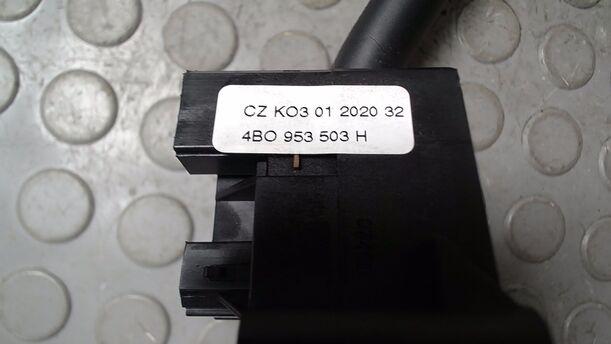 Foto: SCHEIBENWISCHERSCHALTER eines VW Passat Variant 1.9 TDI Style