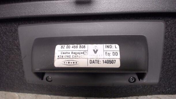 Foto: LADERAUMABDECKUNG / HUTABLAGE eines Renault Laguna Grandtour 2.0 dCi Style