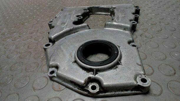 Foto: STIRNDECKEL / STEUERGEHÄUSE UNTEN eines BMW 318i Style