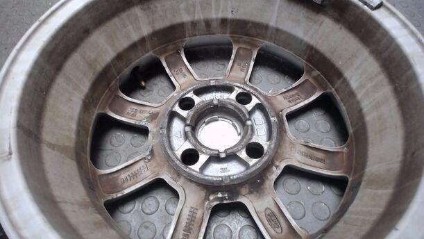 Foto: ALUFELGE 5X14 ET36 eines Ford Ka Style