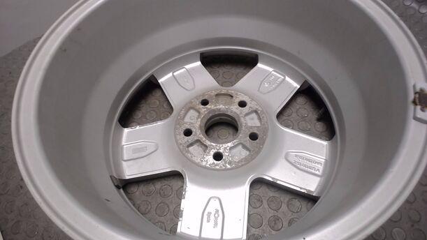 Foto: ALUFELGE 7X16 ET59 eines VW Sharan 1.8 5V Turbo Style