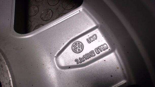 Foto: ALUFELGE 7X16 ET59 eines VW Sharan 1.8 5V Turbo Style