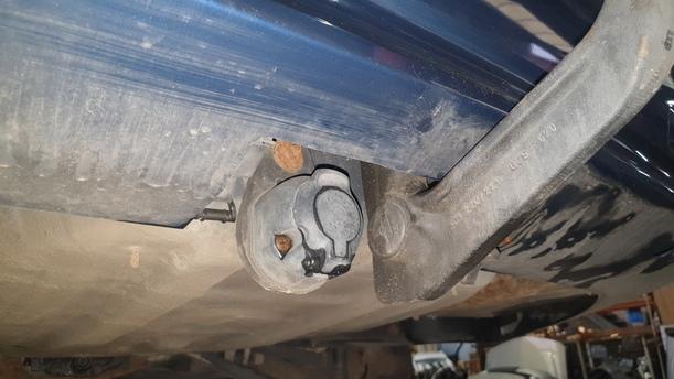 Foto: STOSSFÄNGER / STOßSTANGE HINTEN eines BMW 316i Style