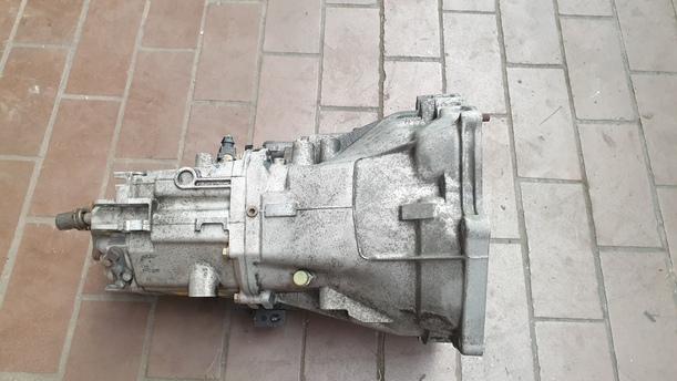 Foto: SCHALTGETRIEBE 5 GANG eines BMW 316i Style