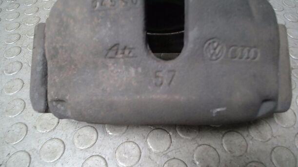 Foto: BREMSSATTEL VORN LINKS ( ATE ) eines VW Passat Variant 1.9 TDI Style
