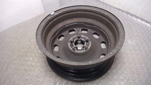 Foto: STAHLFELGE 6X15 ET38 eines VW Golf 1.6 Automatik Style